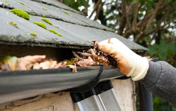 gutter cleaning Spalding, Lincolnshire