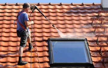 roof cleaning Spalding, Lincolnshire
